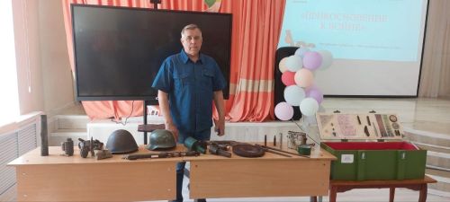 Поисковики Лаишевского района выступили перед казанскими гимназистами