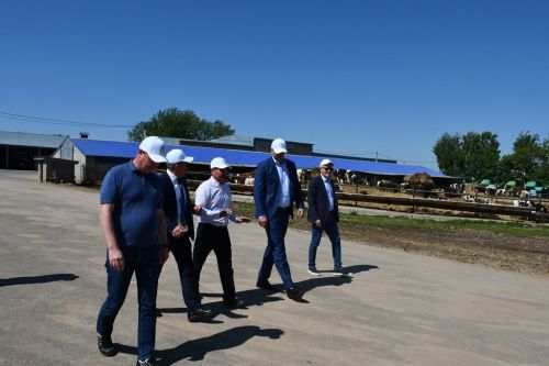 В Малой Елге радушно встречали московских гостей