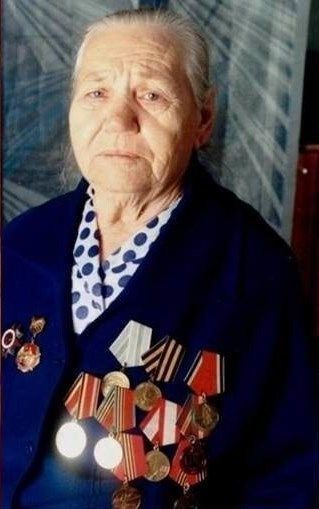 Мой герой — моя семья: Лазарева Нина Ивановна