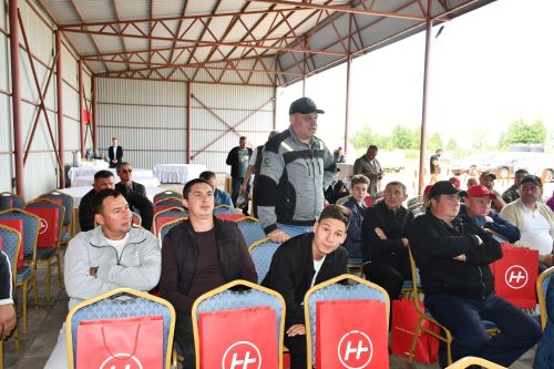 В Лаишевском районе ведутся полевые беседы с HORSCH