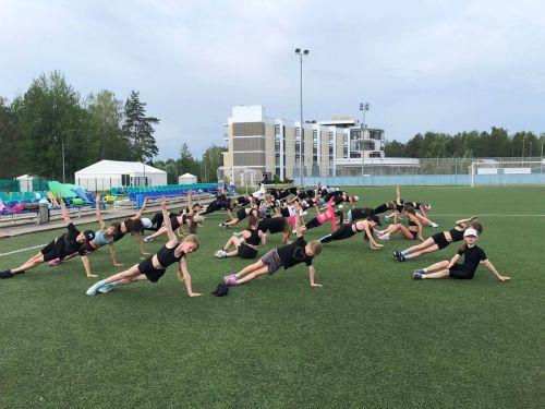 В Лаишевском районе тренируются молодые пловцы