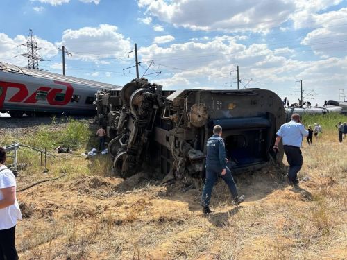 По «горячей линии» РЖД можно связаться по вопросам об аварии под Волгоградом