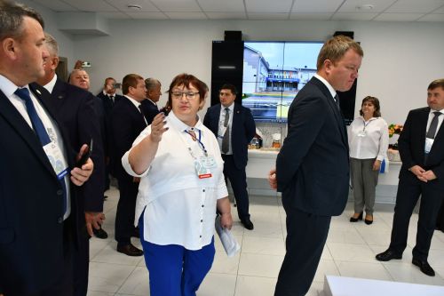 Главы муниципальных образований РТ познакомились с предприятиями Лаишевского района