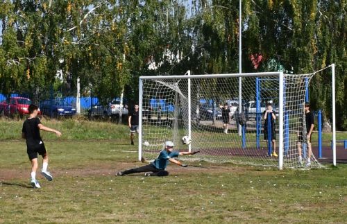 Спортивный учебный год в Лаишевском районе начался школьными соревнованиями по футболу