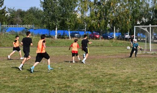 Спортивный учебный год в Лаишевском районе начался школьными соревнованиями по футболу