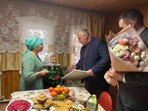 Жительницу Лаишевского района поздравили с 95-летием