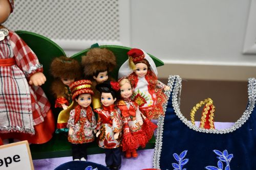 Выставка достижений жителей Малоелгинского сельского поселения прошла в рамках встречи с руководителями района