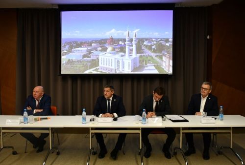 Министр цифрового развития Татарстана встретился с трудовым коллективом ICL
