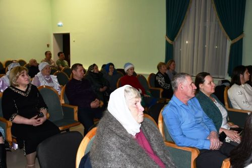 В Кирбинском поселении повышают демографию района