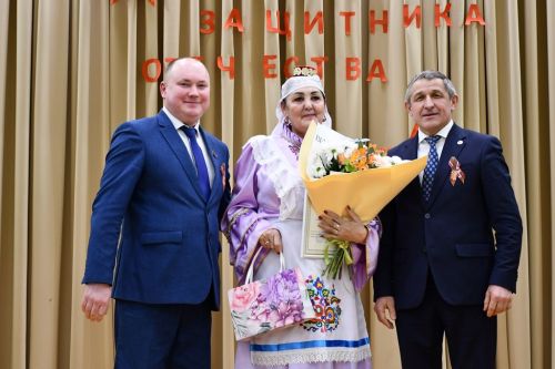 В Кирбинском поселении повышают демографию района