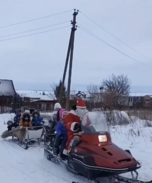 Новогодние праздники продолжаются