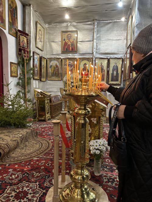 В храмах города Лаишево прошли праздничные службы