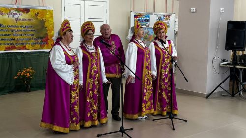 В Орловском СДК Покровский вечер собрал любителей народной песни