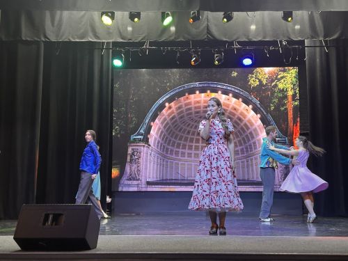 В Лаишевском доме культуры отметили День учителя