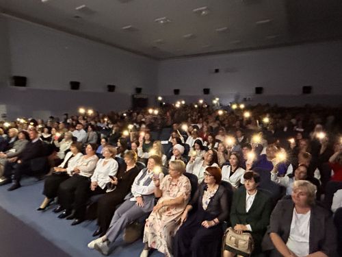В Лаишевском доме культуры отметили День учителя