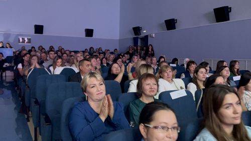 В Лаишевском доме культуры отметили День учителя