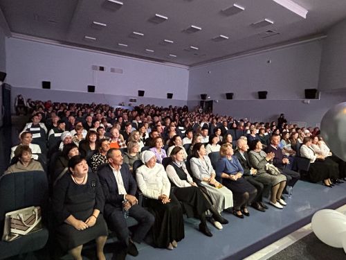 В Лаишевском доме культуры отметили День учителя