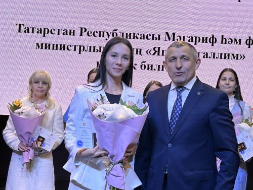 В Лаишевском доме культуры отметили День учителя