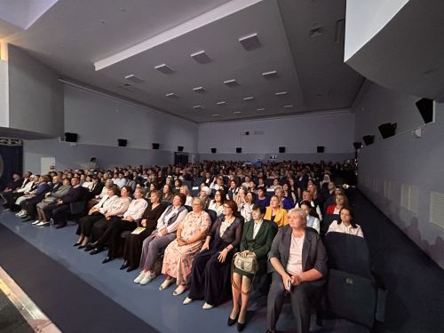 В Лаишевском доме культуры отметили День учителя