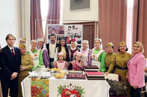 Семья Шараповых представила Лаишевский район в конкурсе «Нечкэбил»