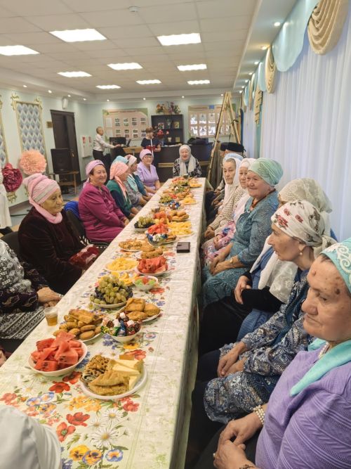 Теплая встреча согрела сердца в Атабаевском доме культуры