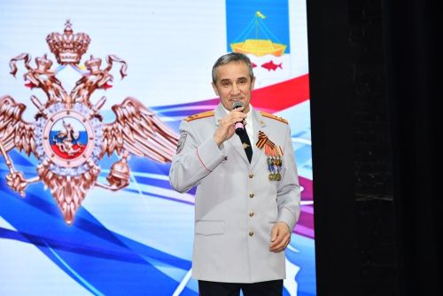 В День сотрудника органов внутренних дел наградили лучших