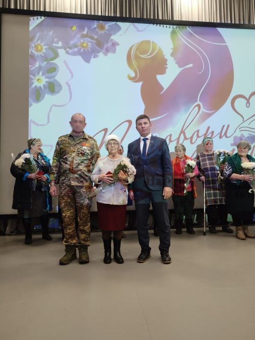 На День матери в Лаишевском районе чествовали матерей участников СВО