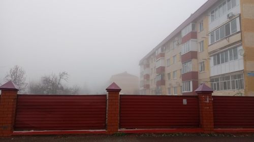 Лаишево накрыл густой туман