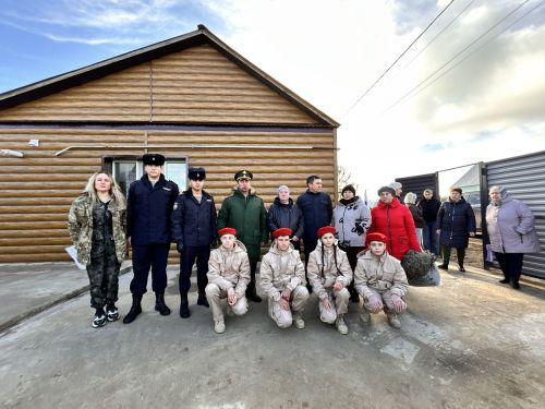 Мемориал открыт: Память о герое СВО Александре Ключникове увековечена