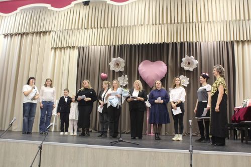 В Лаишевской школе искусств прошел юбилейный творческий вечер Дианы Хоботиной