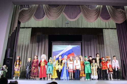В честь дня народного единства в Лаишевском районе был дан праздничный концерт