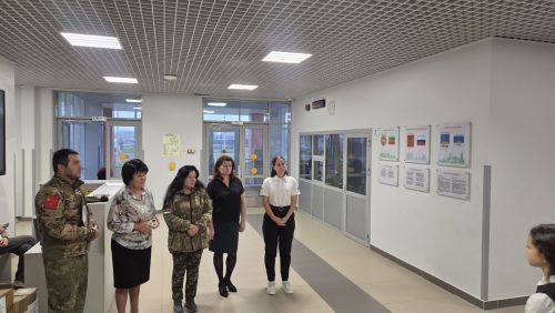 Лицеисты Лаишевского района собрали гуманитарную помощь бойцам СВО