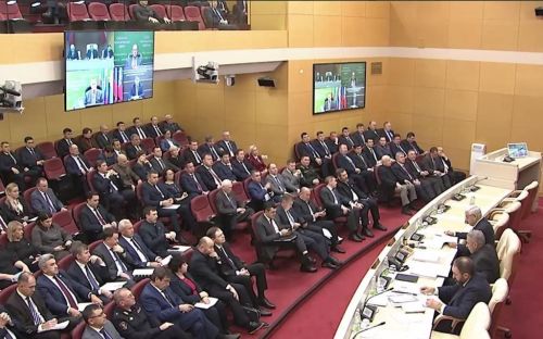 Раис Татарстана призвал активизировать работу в связи с началом декады инвалидов