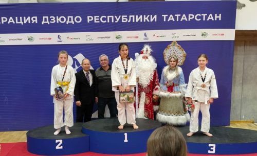 Лаишевские спортсмены завоевали медали на новогоднем турнире по дзюдо