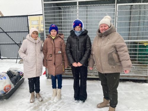 «Движение Первых» оказывает помощь приюту для животных в Лаишевском районе