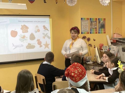 Учащихся Лаишевского района познакомили с новогодними традициями народов России