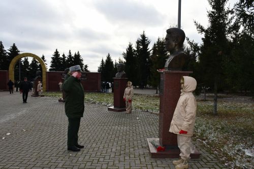 Жители города Лаишево почтили память Героев Отечества