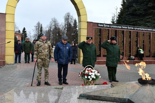 Жители города Лаишево почтили память Героев Отечества