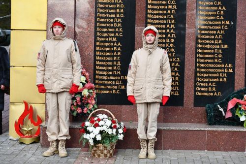 Жители города Лаишево почтили память Героев Отечества