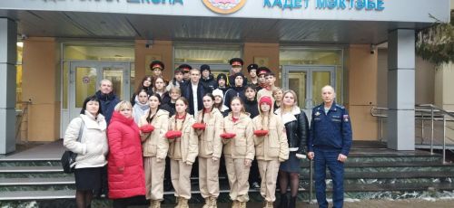 Лаишевские юнармейцы посетили школу, носящую имя Героя Советского Союза Бориса Кузнецова