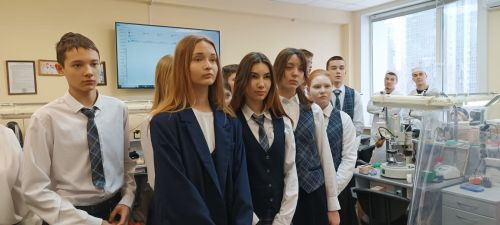 Лицеисты Лаишевского района узнали о профессии зубного техника