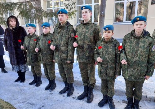 В Казани открыли мемориальную доску нашему земляку, погибшему в зоне СВО