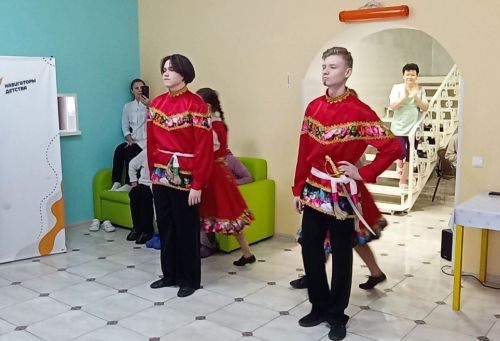 Ученики Лаишевской школы-интерната дали концерт в пансионате для пожилых