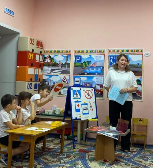 Безопасность на дороге начинается с детского сада: успешный конкурс по БДД в «Умырзая»