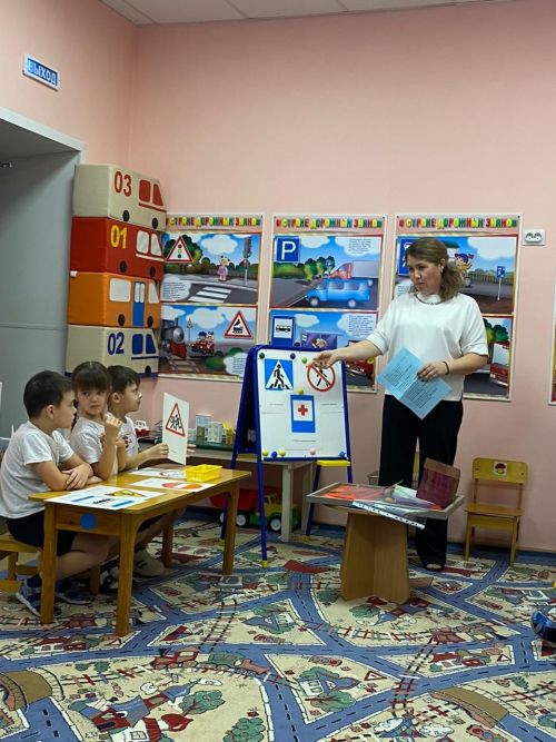 Безопасность на дороге начинается с детского сада: успешный конкурс по БДД в «Умырзая»