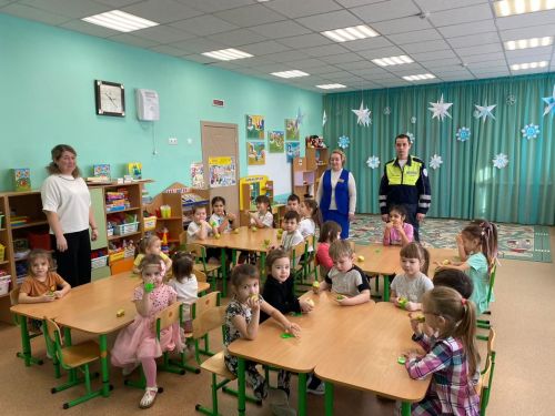 В детском саду провели конкурс по безопасности дорожного движения