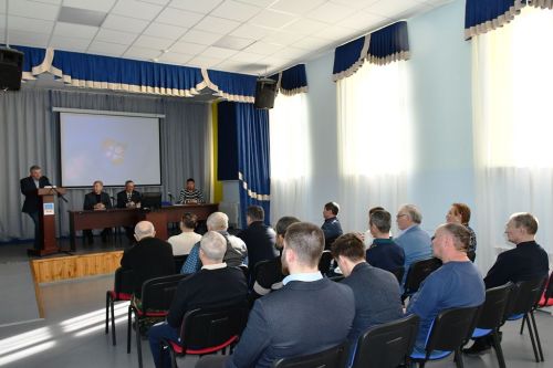 В Лаишево совещались руководители сельхозформирований и пчеловоды района