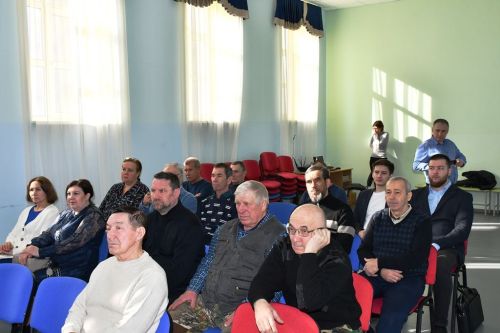 В Лаишево совещались руководители сельхозформирований и пчеловоды района