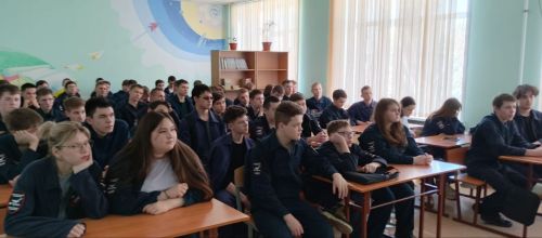 В Лаишевском техникуме на уроке ОБЖ обсудили безопасность на дорогах