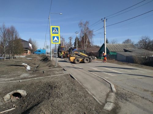 В Лаишеве идет ямочный ремонт дорог